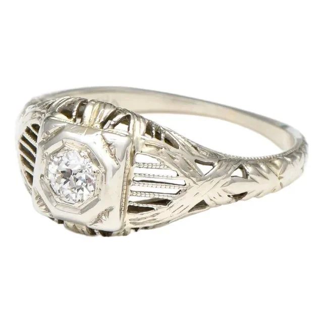18KW Art Deco Ornate Diamond (0.17) Ring, size 5