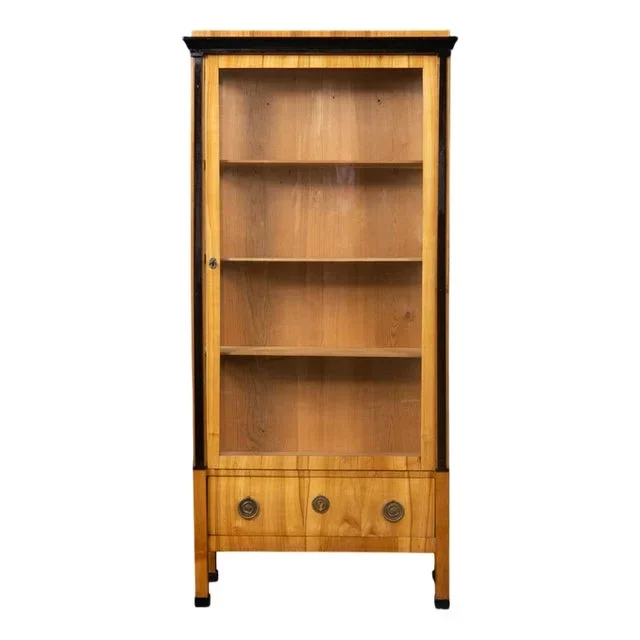1st half of the 19th Century Showcase Cabinet