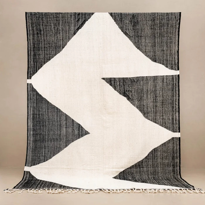 Alya – taznakht kilim rug