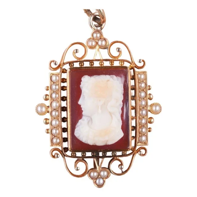 Antique 14k Gold Hardstone Cameo Pendant With Pearls