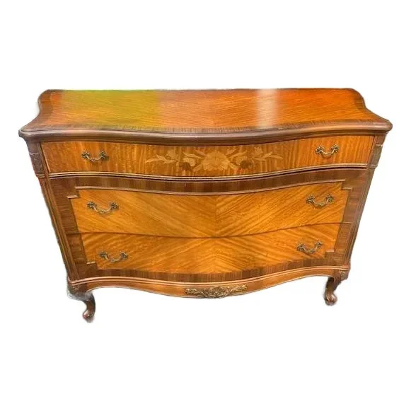 Antique Mahogany and Satinwood Chest of Drawers.