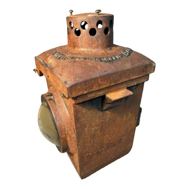 Antique Uk Railroad Lantern Cast Iron Signal Crossing Gate Lamp Case 1923 Bulls Eye Glass Lner Railway (Non Operational)