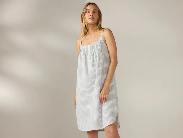 Coyuchi: Women’s Isla Organic Cotton Nightgown