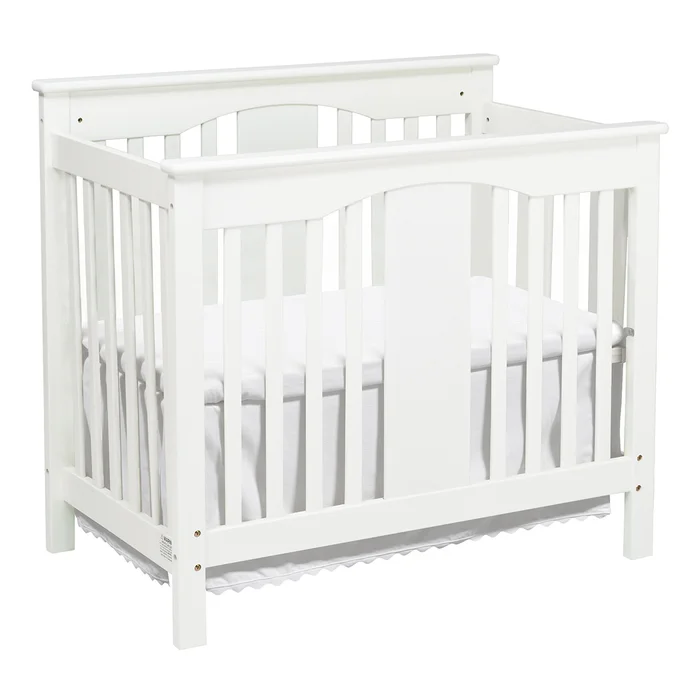 DaVinci Annabelle 2 in 1 Mini Convertible Crib in White
