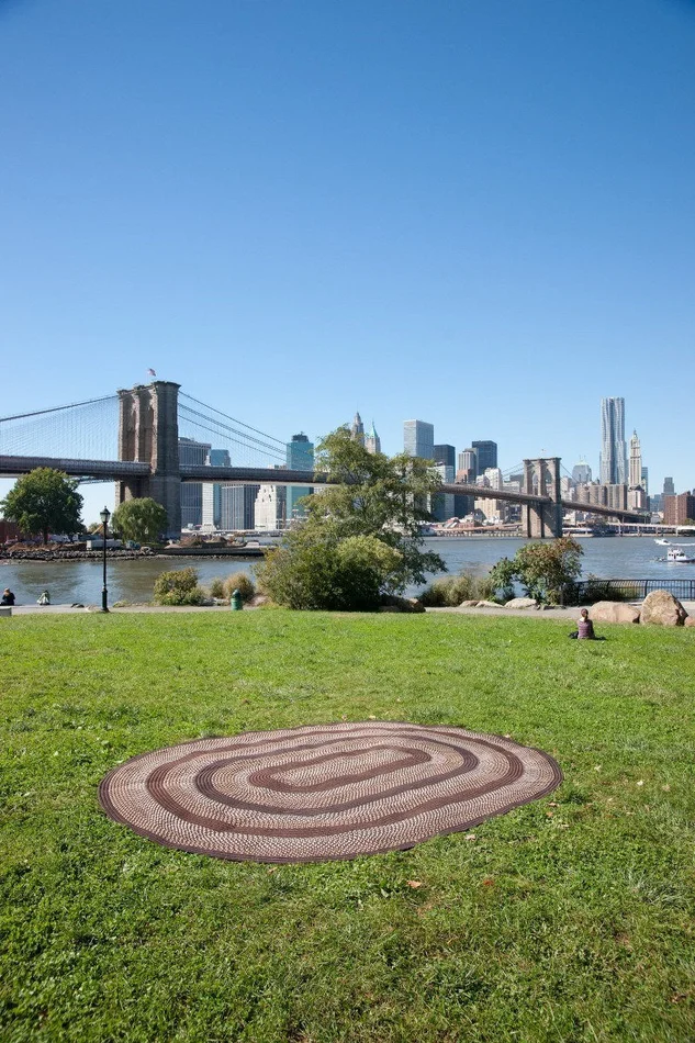 Deerfield Seal Brown Outdoor Braided Round Rugs