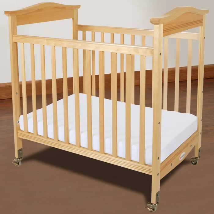 Foundations Biltmore Compact Fixed Side Clearview Crib in Natural