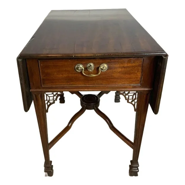 George 111 Mahogany Pembroke Table