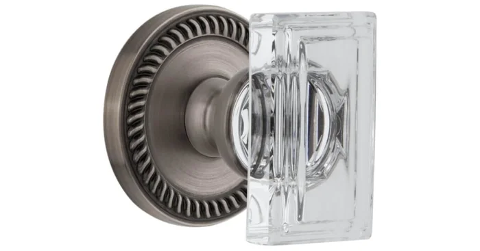 Grandeur Carre Crystal Solid Brass Privacy Door Knob Set with Newport Trim from the Concealed Screw Collection – 2-3/4″ Backset
