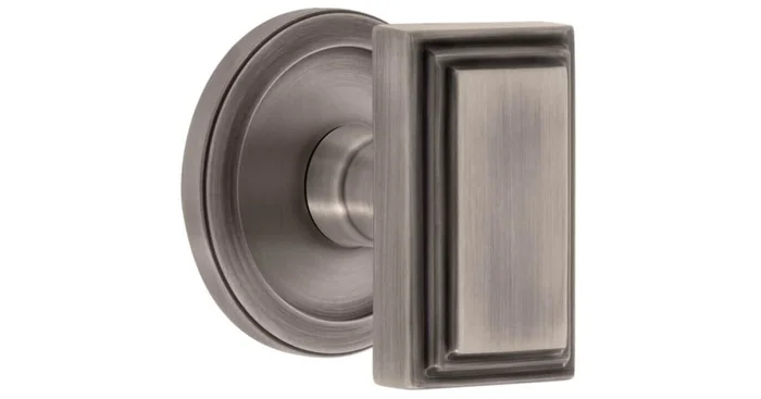 Grandeur Carre Solid Brass Passage Door Knob Set with Circulaire Trim from the Concealed Screw Collection – 2-3/8″ Backset