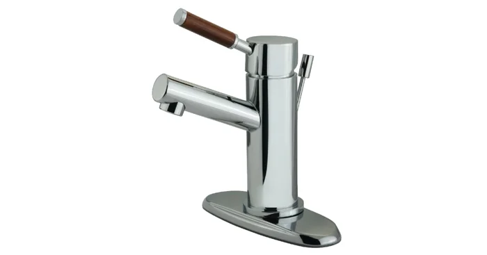 Kingston Brass Wellington 1.2 GPM Single Hole Bathroom Faucet with Pop-Up Drain Assembly