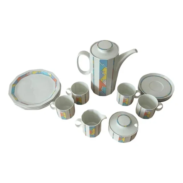 Late 20th Century Rosenthal Tapio Wirkkala Polygon Chios Coffee Pot Set With Service for 4- 17 Pieces