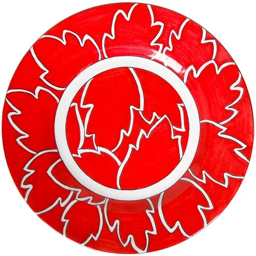 Maple Leaf Red Dinner Plate total red