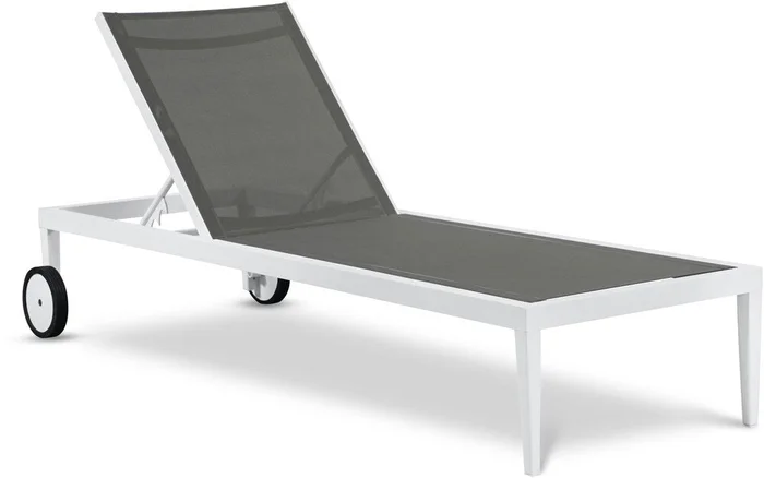 Meridian Furniture – Nizuc Grey Mesh Water Resistant Fabric Outdoor Patio Aluminum Mesh Chaise Lounge Chair – 373Grey
