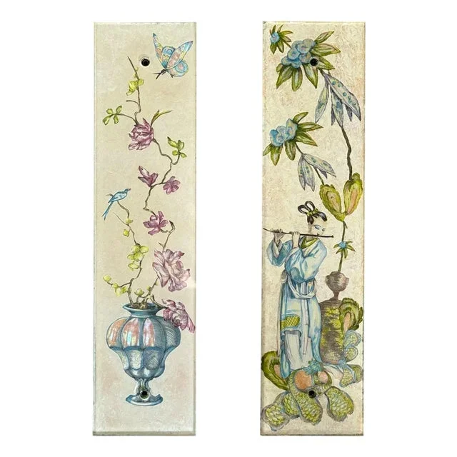 Mid-20th Century Chinoiserie Verre Églomisé Reverse Painted Glass Push Plates – A Pair
