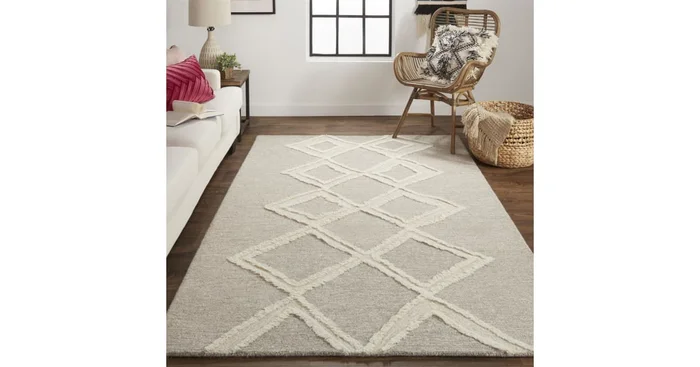 Roseto Trellis 5′ x 8′ Cotton and Wool Hand Tufted Abstract Farmhouse Area Rug From the Dianne Collection
