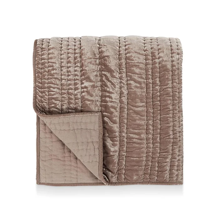 Villa by Classic Home – Seville Velvet Fabric Desert Taupe King Quilt – Taupe – V250191