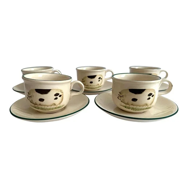 Vintage Clover Leaf Cups and Saucers